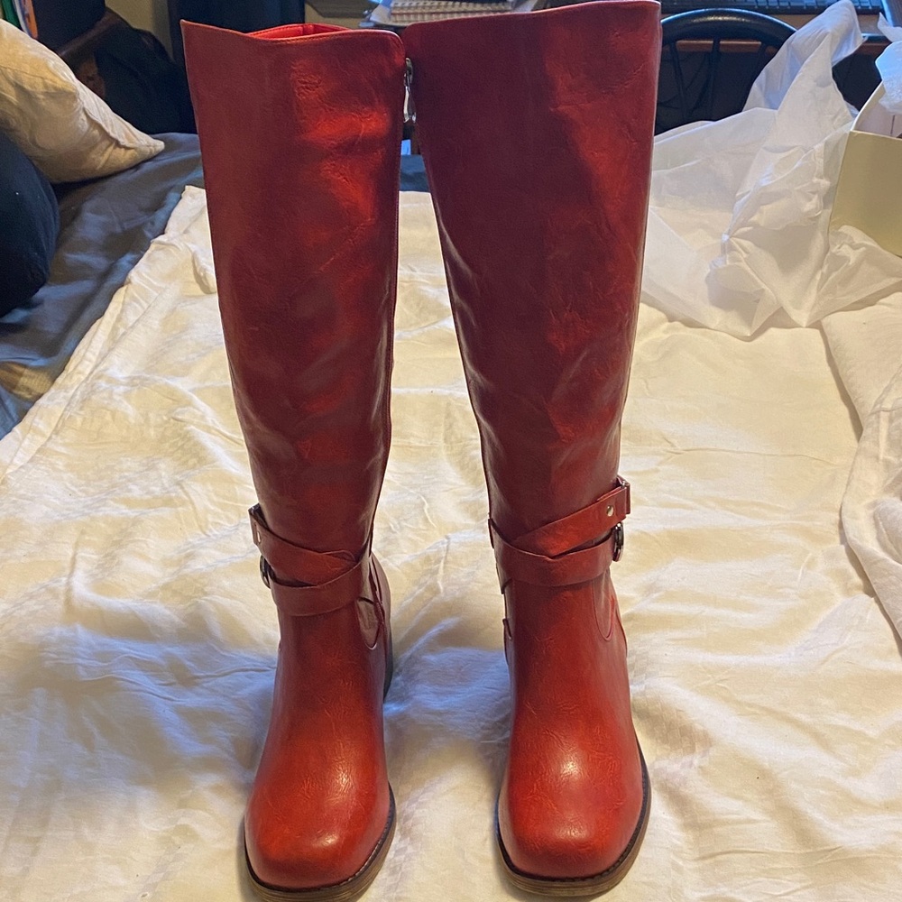 Chic Red Heeled Boots